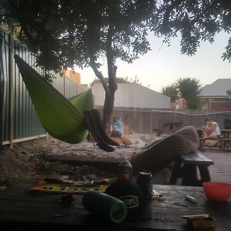 Planet Inn Backpackers Perth Buitenkant foto
